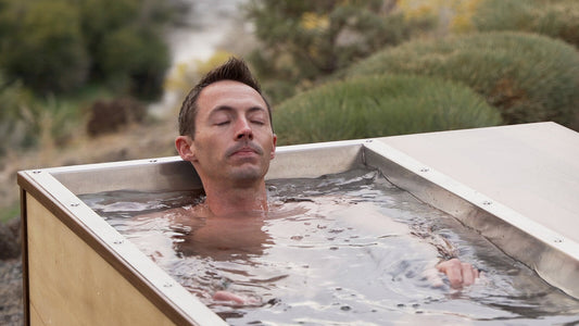 Cold-Water Immersion: How It Affects Energy, Appetite and Eating Habits